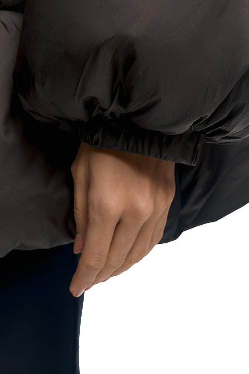 Пуховик укороченный с английским воротником