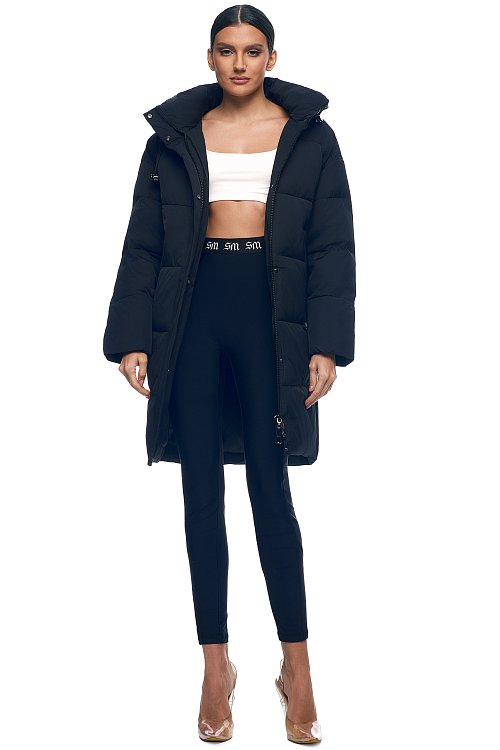 Пуховик удлинённый с капюшоном