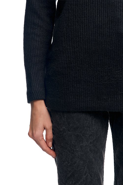 Свитшот удлиненный спущенный рукав трикотаж