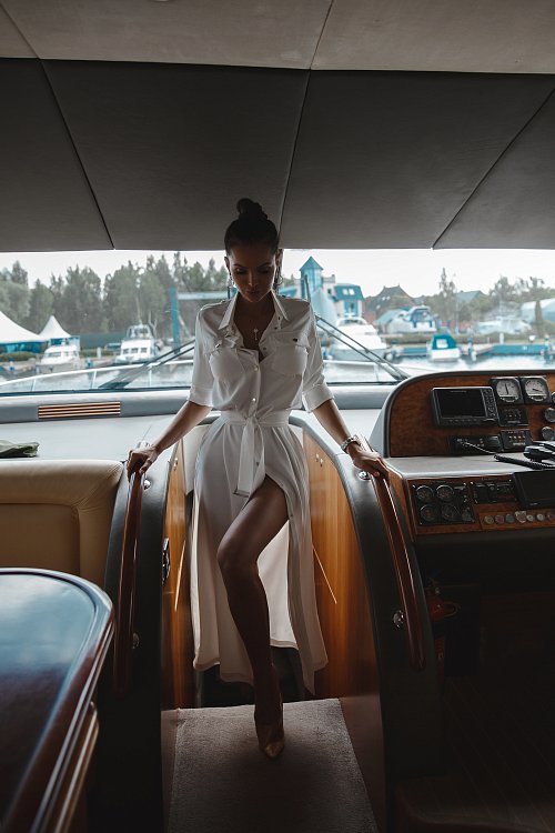 Платье-рубашка на кнопках макси