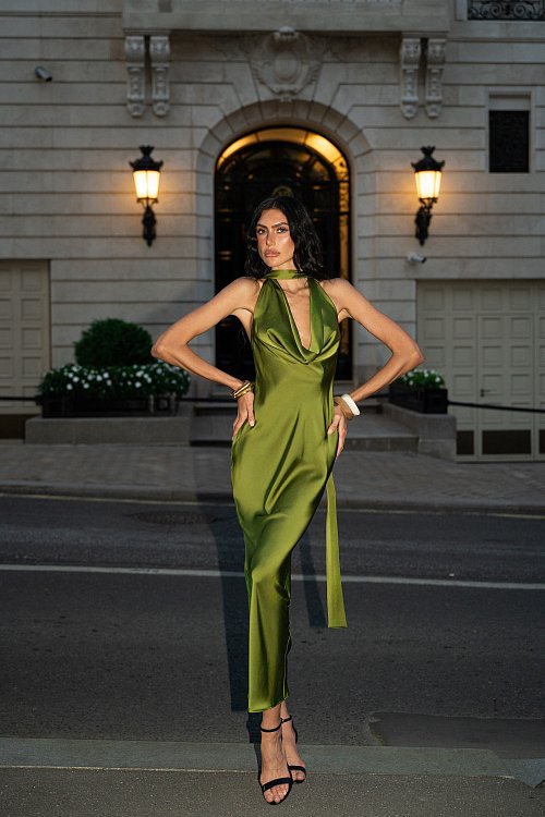 Платье миди со шлейфом "Герда"