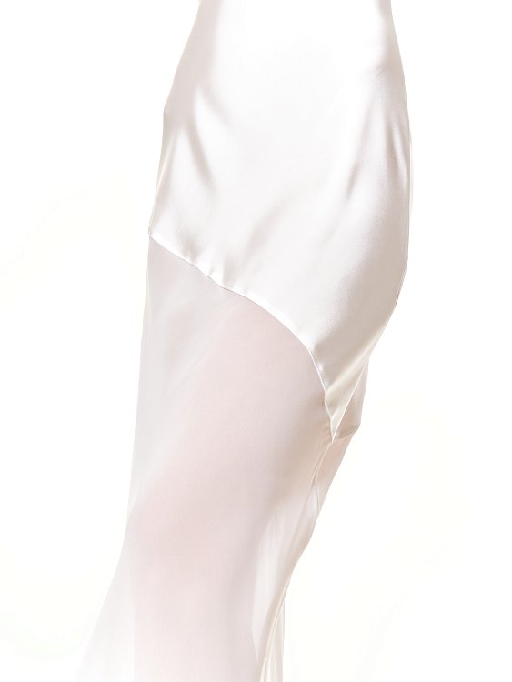 Платье из атласа