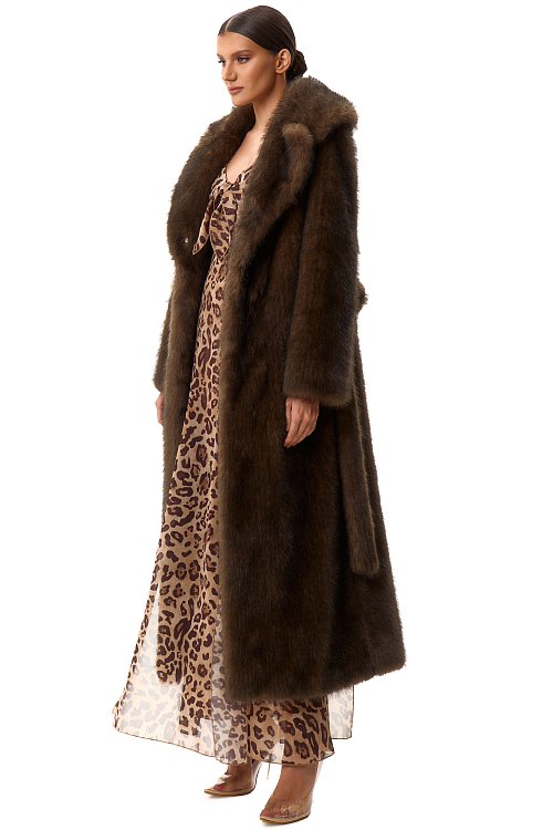 Шуба длинная из искусственного меха