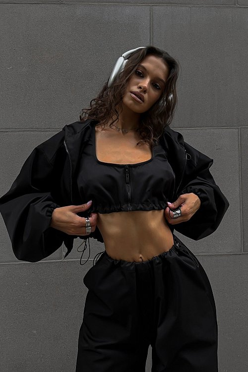 Топ на молнии