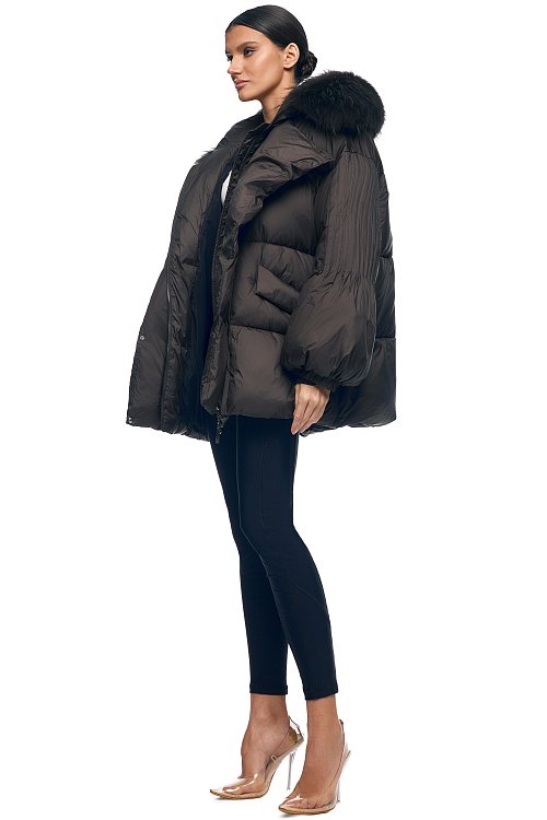 Пуховик укороченный с английским воротником