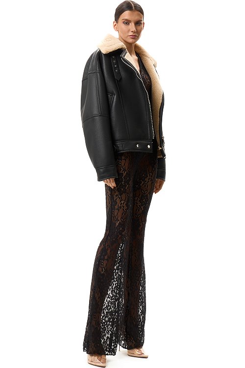 Кожаный бомбер с мехом