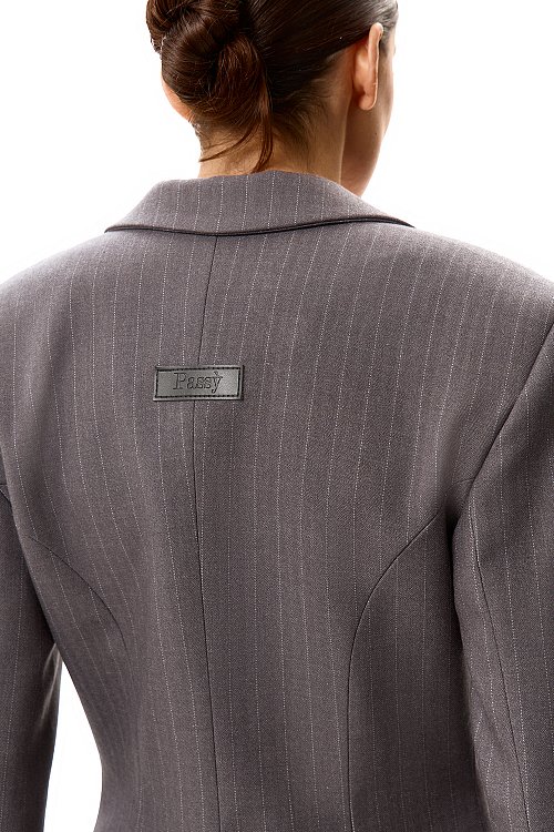 Пиджак приталенный с лампасами