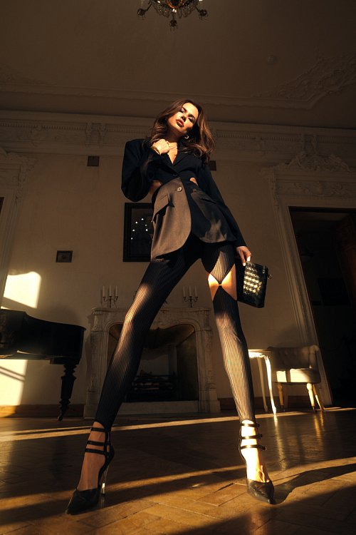 Леггинсы со штрипками