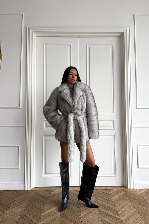 Шуба удлинённая с поясом