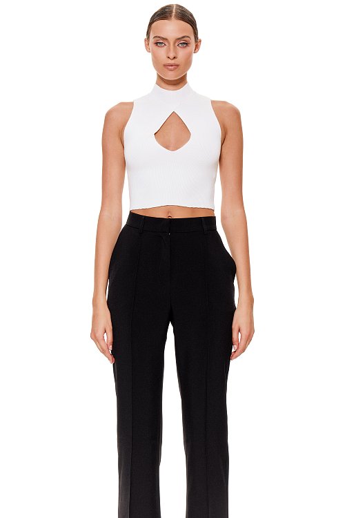 Топ с фигурным вырезом вязаный 