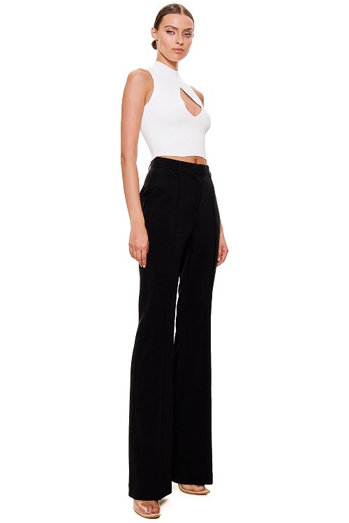 Топ с фигурным вырезом вязаный 