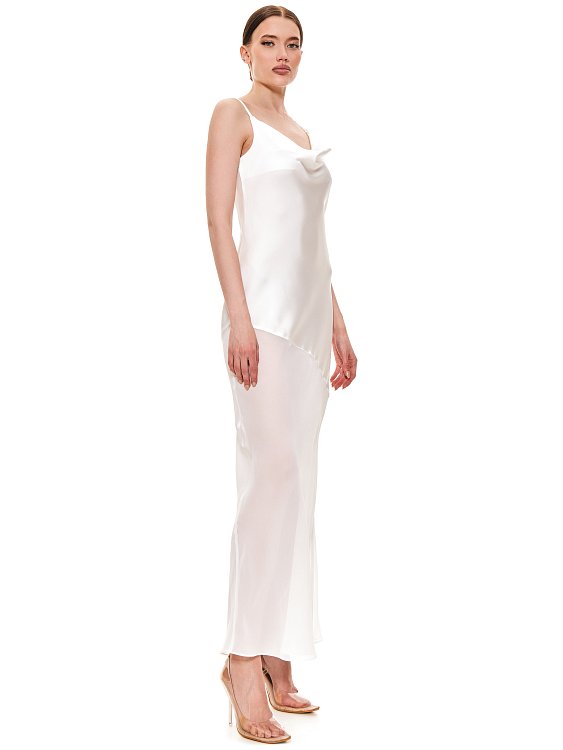 Платье из атласа